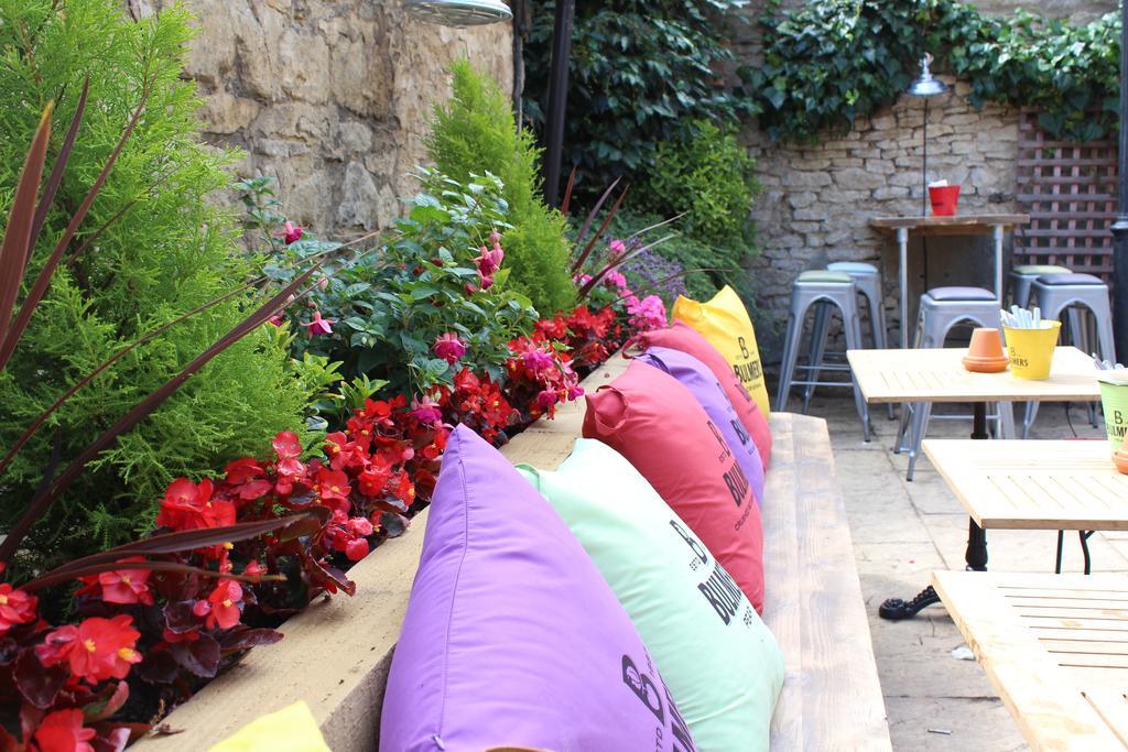 فندق The Woodstock Arms المظهر الخارجي الصورة