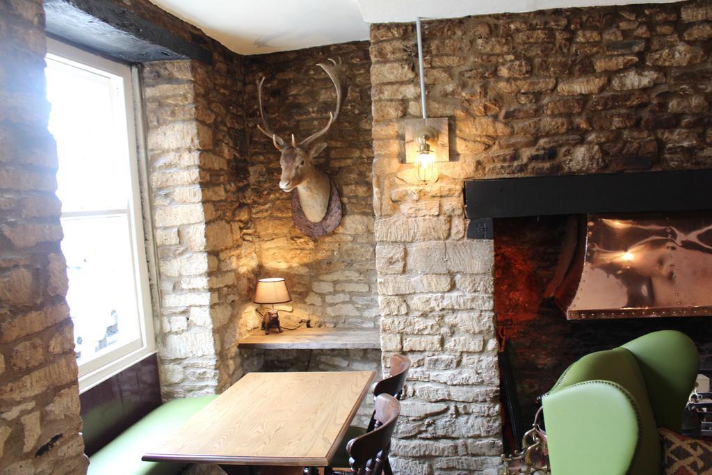 فندق The Woodstock Arms المظهر الخارجي الصورة